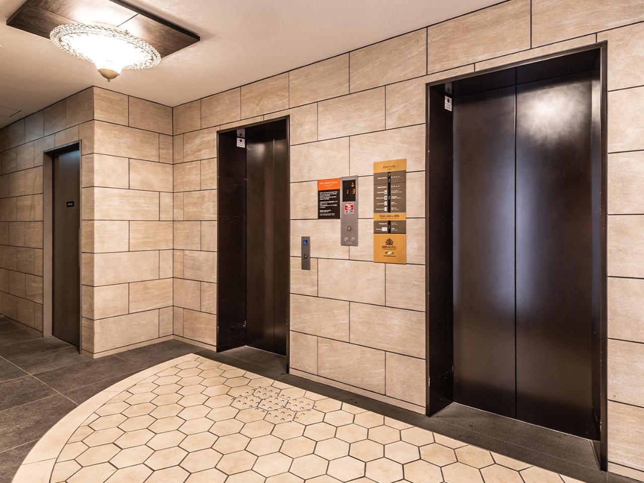 Apa Hotel Nambaminami Daikokucho Ekimae Osaka Zewnętrze zdjęcie